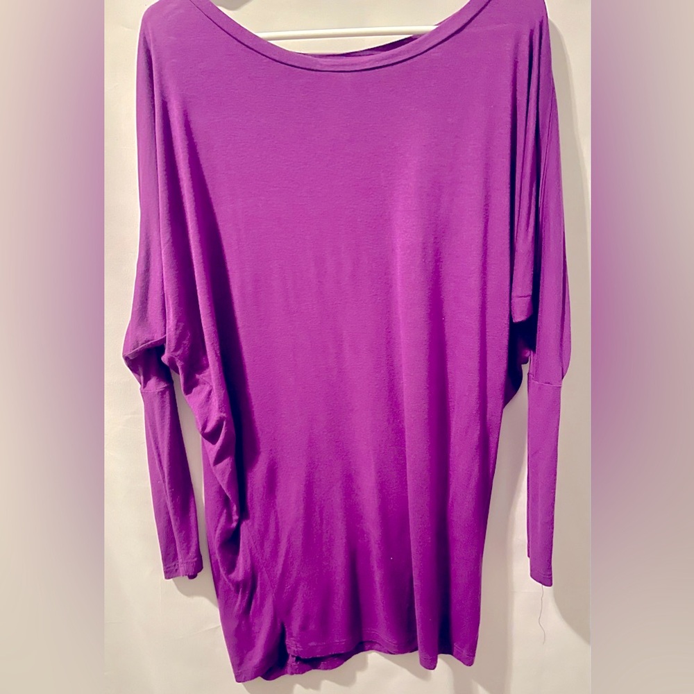 Slimming purple stretch top size large